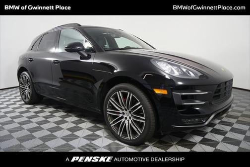 2018 Porsche Macan Turbo w/Performance Package