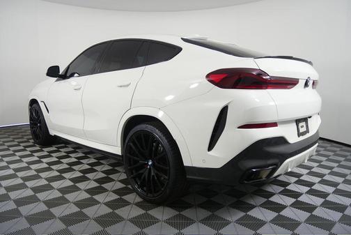 2024 BMW X6 xDrive40i