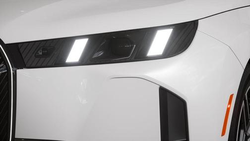 2026 BMW iX xDrive60