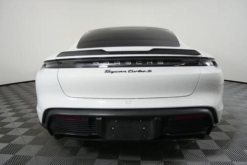 2021 Porsche Taycan Turbo S