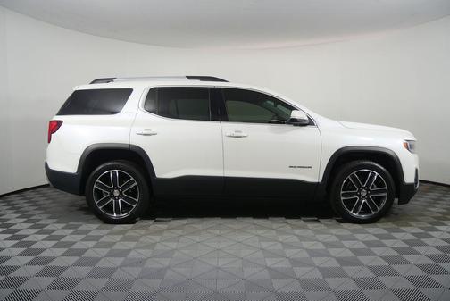2022 GMC Acadia FWD SLT