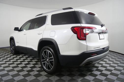 2022 GMC Acadia FWD SLT