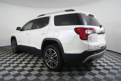 2022 GMC Acadia FWD SLT