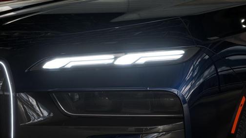 2026 BMW 740 i