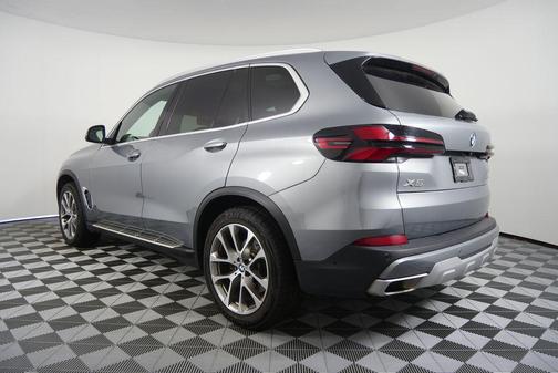 2024 BMW X5 sDrive40i