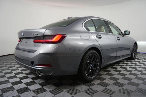 2026 BMW 330 xDrive NA