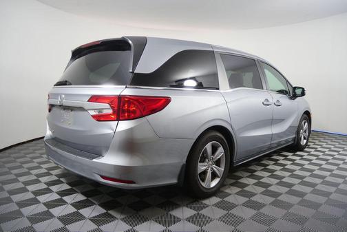 Silver Metallic 2019 Honda Odyssey EX-L