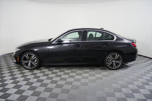 2024 BMW 330 i