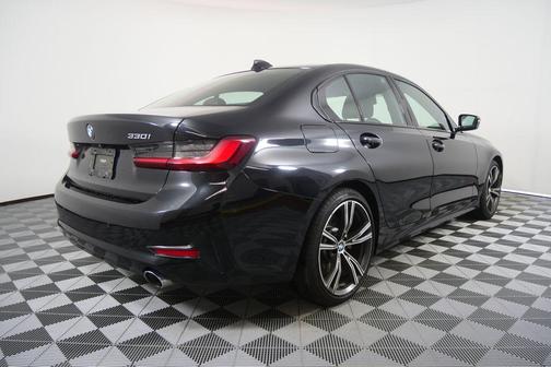 2022 BMW 330 330i