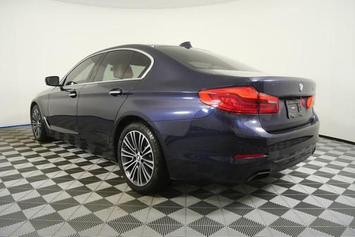 2018 BMW 540 540i