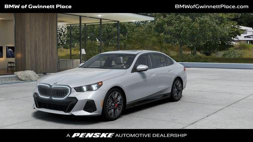 Brooklyn Grey Metallic 2027 BMW 530 i