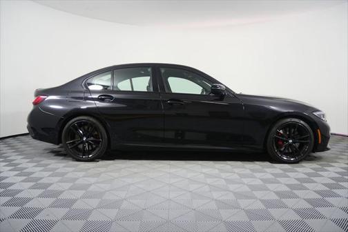 2022 BMW 330 330i