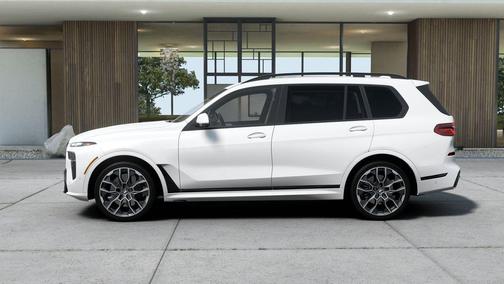 Mineral White Metallic 2027 BMW X7 xDrive40i