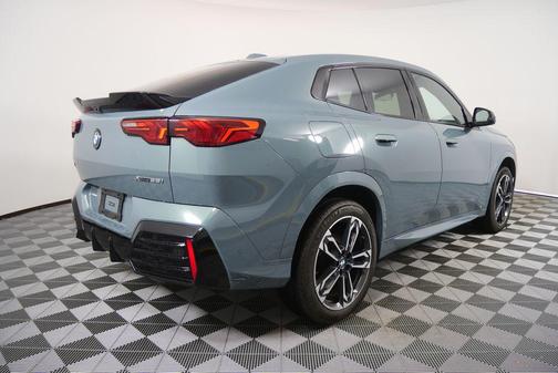 2025 BMW X2 xDrive28i