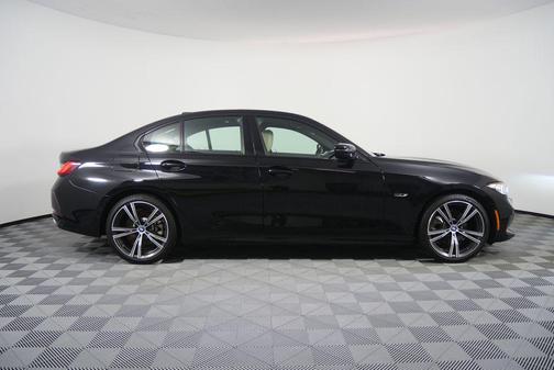 2023 BMW 330e 330e iPerformance