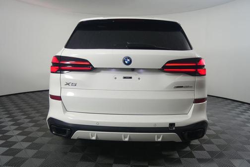 2026 BMW X5 PHEV xDrive50e