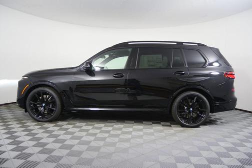 2026 BMW X7 M60i