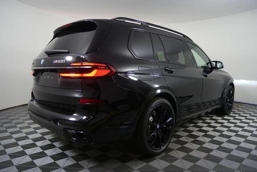 2026 BMW X7 M60i