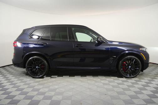 2026 BMW X5 M60i