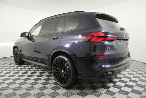 2026 BMW X5 M60i