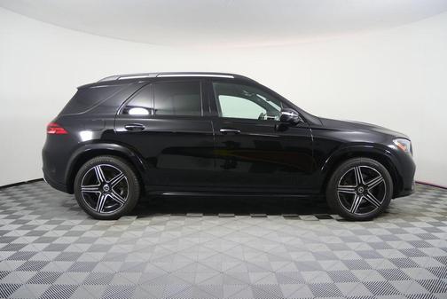 Black 2025 Mercedes-Benz GLE 450 4MATIC
