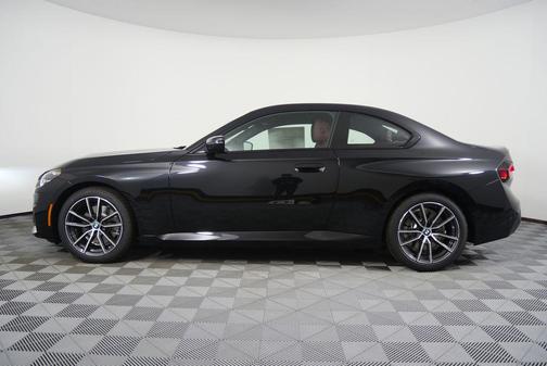 2026 BMW 230 230i
