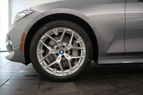 2025 BMW 330 i