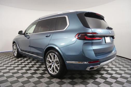 Cognac 2026 BMW X7 xDrive40i