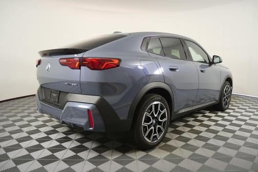 Storm Bay Metallic 2025 BMW X2 xDrive28i