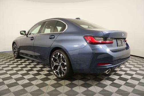 Arctic Race Blue Metallic 2025 BMW 330 330i