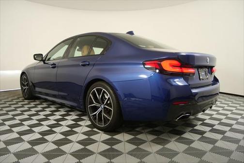 2023 BMW 540 i