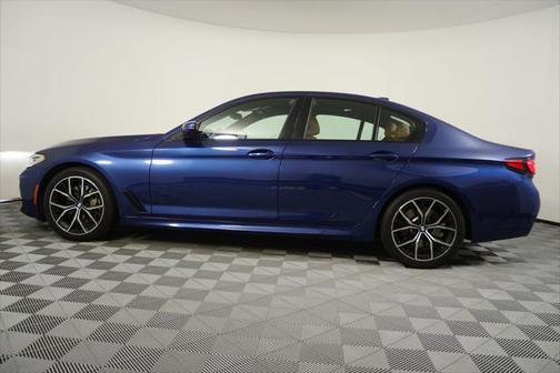 2023 BMW 540 i