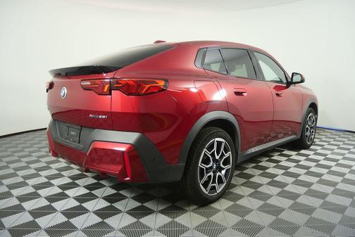 2024 BMW X2 xDrive28i