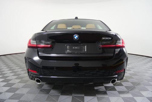 2024 BMW 330 i