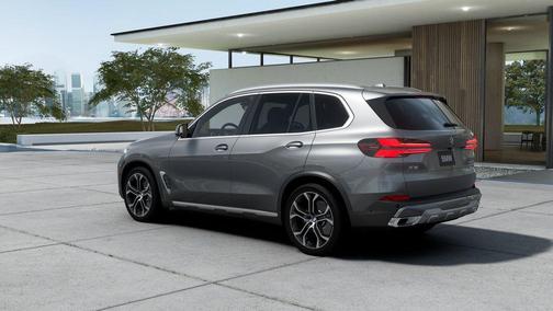 Skyscraper Grey Metallic 2026 BMW X5 xDrive40i
