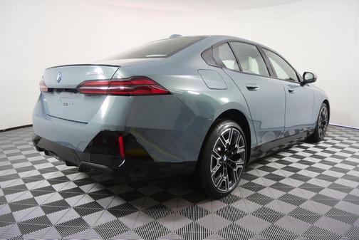 2026 BMW i5 eDrive40