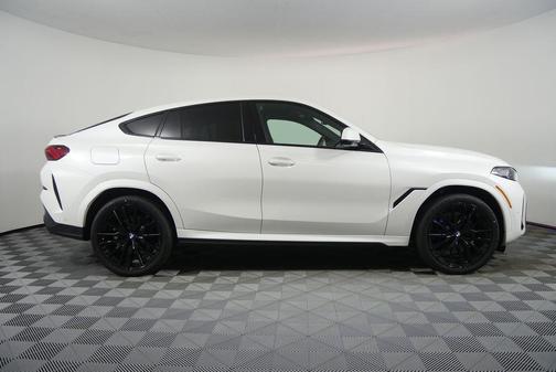 2026 BMW X6 xDrive40i