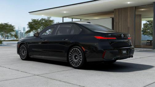 Black Sapphire Metallic 2026 BMW i7 eDrive50