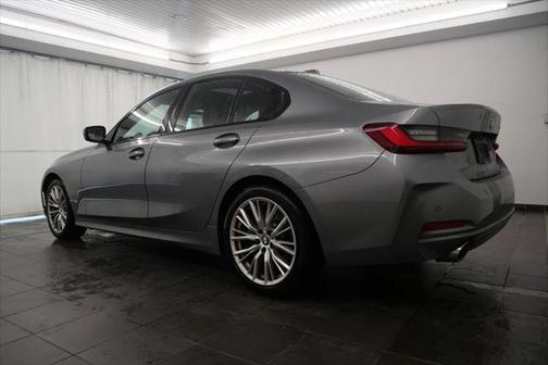 2023 BMW 330 330i