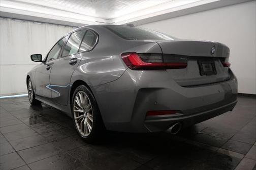 2023 BMW 330 330i