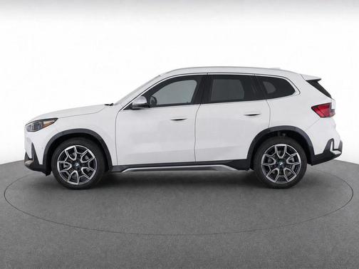 Alpine White 2023 BMW X1 xDrive28i