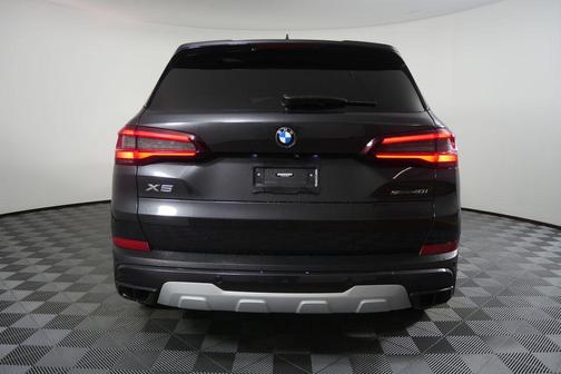 2023 BMW X5 sDrive40i