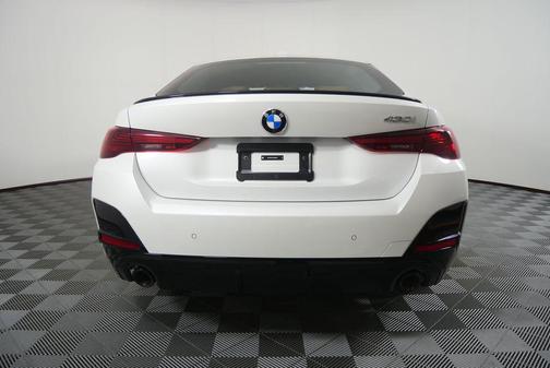 Mineral White Metallic 2026 BMW 430 Gran Coupe i