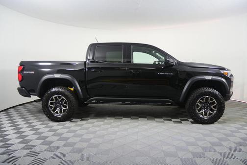 Black 2026 Chevrolet Colorado ZR2