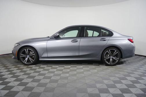 Skyscraper Grey Metallic 2023 BMW 330 330i