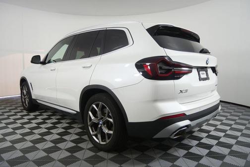 Mineral White Metallic 2022 BMW X3 xDrive30i