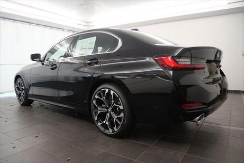 2025 BMW 330 i