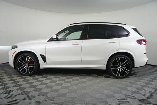 Mineral White Metallic 2026 BMW X5 sDrive40i