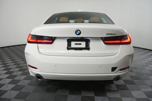 2026 BMW 330 i