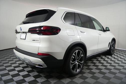 2026 BMW X5 PHEV xDrive50e